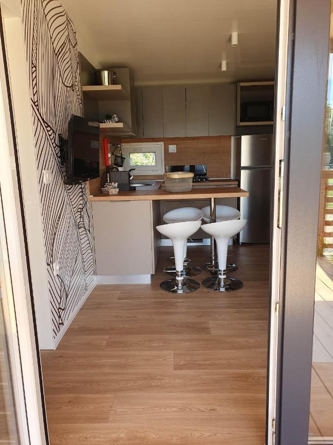 Mobile Homes Karlo & Dino Pula Exterior photo